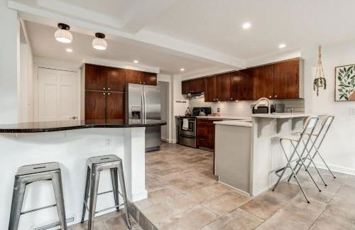 Home in Fairway Kansas, near KC's Country Club Plaza - Photo 4