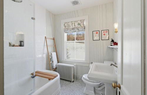 Gorgeous Hudson Valley Farmhouse on 14 Acres home - Foto 29