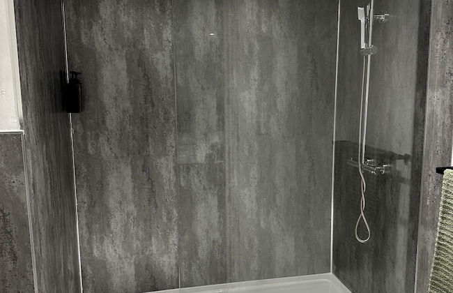 Entire Apartment Super King Bed Close To Town - Foto 11