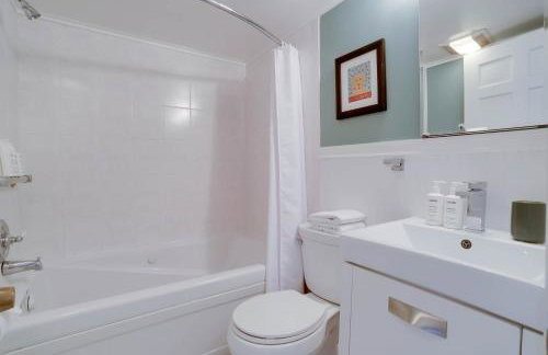 Sojourn Only 8 Blocks to Capitol and Private Patios - Foto 7