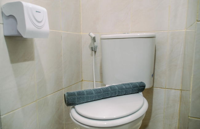 Stunning And Comfy Studio Amazana Serpong Apartment - Foto 7