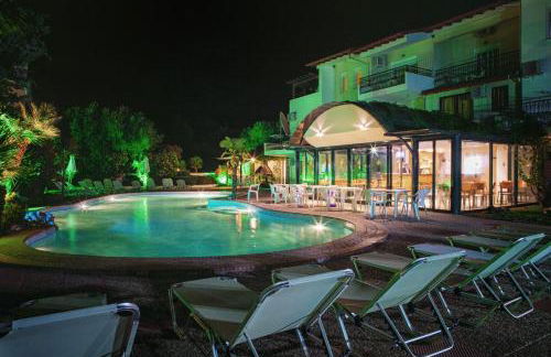 Aristides Hotel - Photo 26