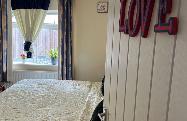 Whole House Cottage with huge Garden - Foto 12