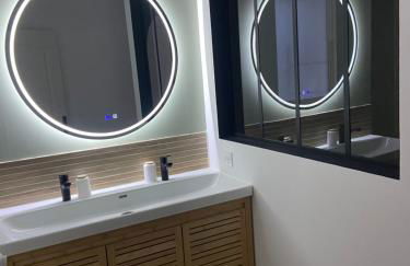 Maison avec piscine et jacuzzi proche de la rivière idéale pour un séjour détente - Photo 4