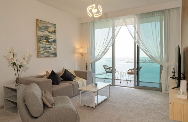 YOUR STAY Apartments Luxury Beachfront Living - Photo 22