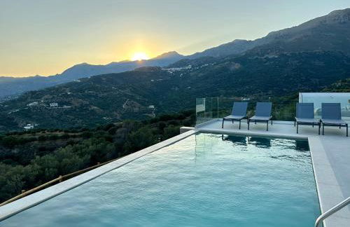 Skyline Iconic Villa - Photo 41