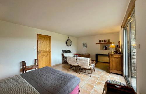 Gîte familial avec terrasse panoramique et cheminée, idéal pour randonnées près de Retournac - FR-1-582-355 - Foto 15