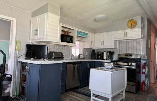 Venice Bungalow - Photo 7