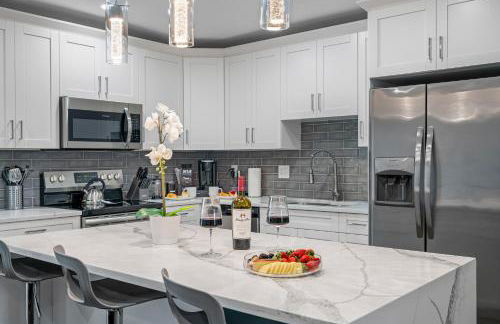 Breathtaking & Renovated Tampa Heated Pool House - Foto 14