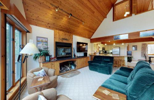 South Hill Lodge - Photo 3