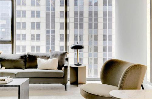 Loop 1BR w Pool Gym Lounge nr Riverwalk CHI-632 - Photo 2