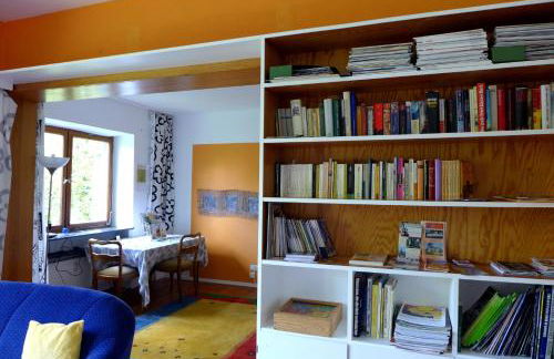 O11- Großzügige Fewo im Künstlerhaus - Photo 12