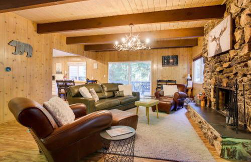 Steps to Lake Arrowhead Cabin with Full Lake Access - Foto 4