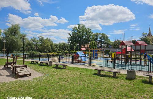 Apartament w Centrum z widokiem na jeziorko - Foto 23