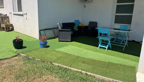 F2 REZ DE VILLA ENTRE MER ET MONTAGNE - Foto 4