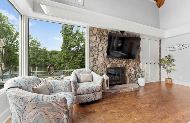 Paradise Pointe by Avantstay Lakefront + Views + Playset - Foto 25