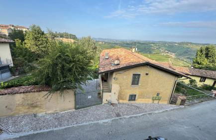 Maison typique avec vue sur les vignes des Langhe - Foto 73