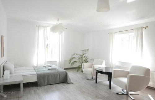 ŻAR - Dworek w Żarnowcu - Foto 69