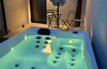 Le Chêne Doré Appartement romantique avec Jacuzzi Privé - Foto 8