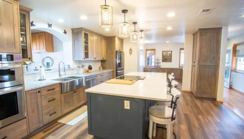 Pool, Hot Tub, Grill, Gym, Game Room, Office House - Foto 4