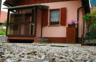 Charming House in Pontebba, Mountain View, Enclosed Garden - Foto 10