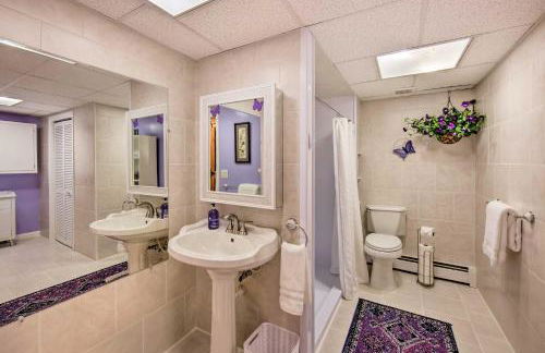 Lovely Moshannon Ground Apartment with Fire Pit - Foto 22