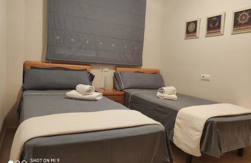 APARTAMENTO CON TERRAZA, VISTAS AL MAR Y PISCINA - Foto 12