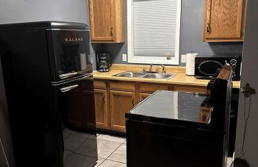 Ocqueoc Delux Double Cabin Pet-Friendly in Ocqueoc, MI - Photo 3