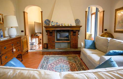 Villa panoramica con Jacuzzi privata tra Firenze & Lucca ,3 camere, 4 bagni - Foto 64