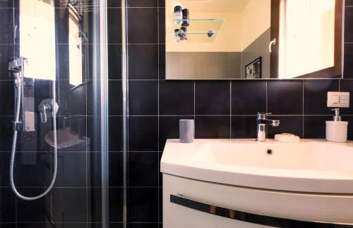 Milano Bicocca ultimo piano con ampia terrazza - Foto 35