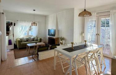 2 homes, pool and beautiful ocean view! - Foto 64