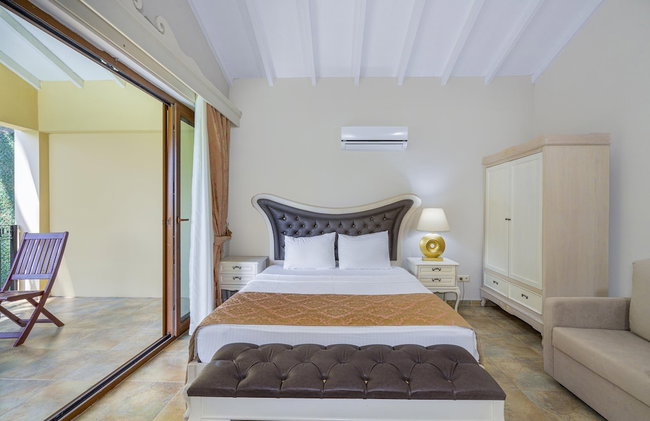 Alya Villa Butik Hotel - Photo 21