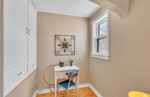 Downtown 2 Story Property 2 Bedroom Apts by RedAwning - Foto 40