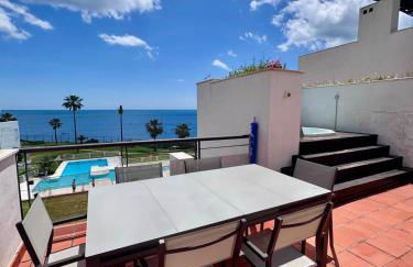 SEAVIEW PENTHOUSE PREMIUM LUXURY-Casares Del MAR - Photo 32