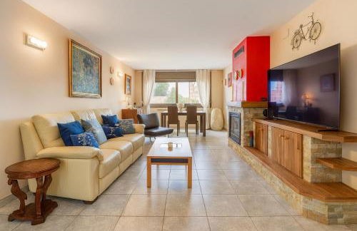 Catalunya Casas Beautiful villa just 25 km from the beach of Lloret de Mar - Foto 7