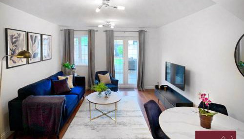 Knaphill - 2 Bedroom Terrace House - With Garden - Foto 4, Other