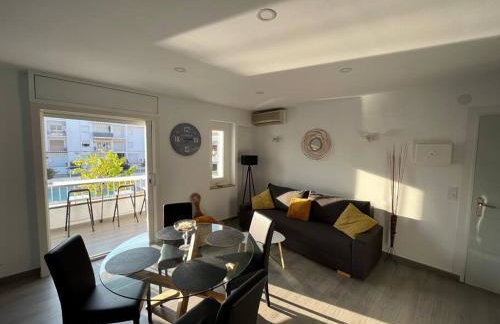 Le Canola Empuriabrava Port - 45m2 - Vue Piscine - Plage centrale 500m- Parking privé gratuit - Foto 21