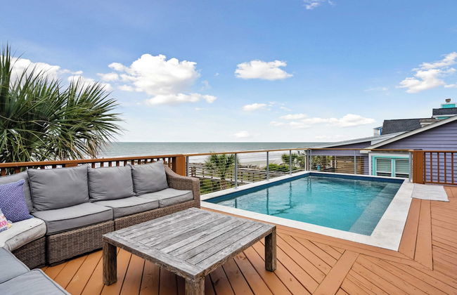 Oceanfront w/ Pool, Panoramic Deck Views, 5bdr Folly Ocean Breeze by Avantstay - Foto 47