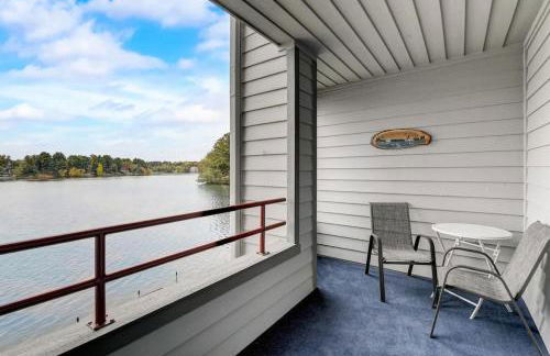 Lakefront Luxury for Families or Couples - Foto 19