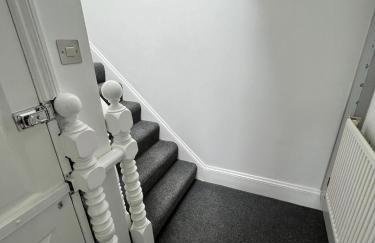 Lovely 2 Bedroom Flat with Roof Terrace in London NW6 - Foto 17