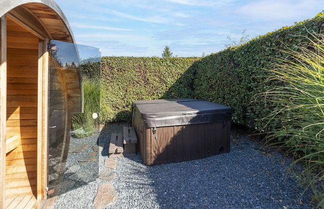 Lush Chalet Near Lake of Butgenbach - Photo 24