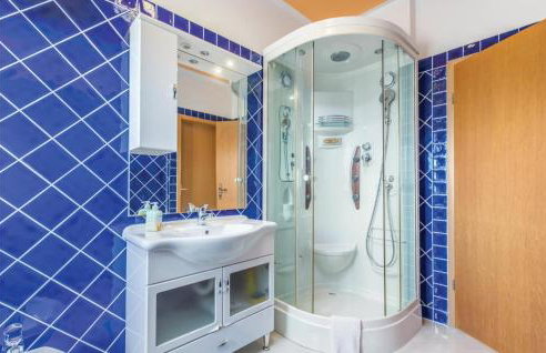Four-Bedroom Holiday Home In Mihatovici - Foto 38