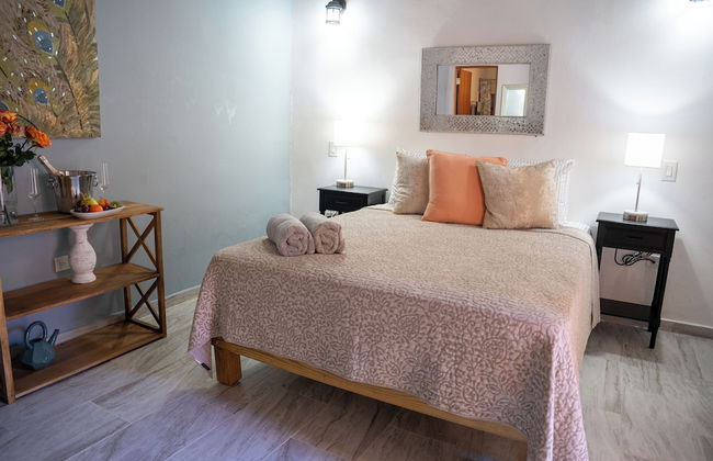 Hugo's Rental - Photo 14