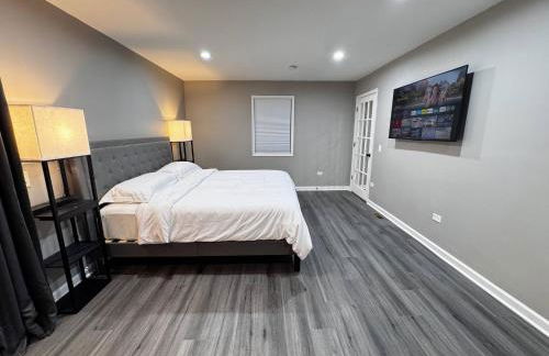 Sleeps 24+ Luxury house Near Chicago 12 king beds - Foto 62