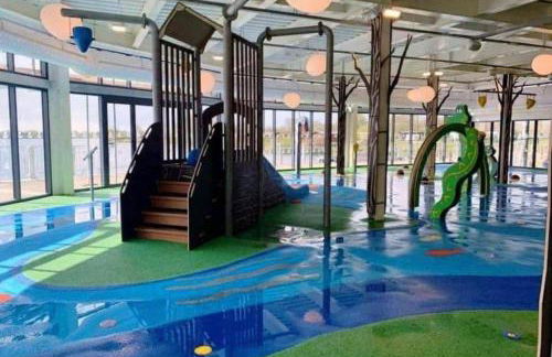 Hot tub retreat, at Tattersall Lakes caravan - Foto 21