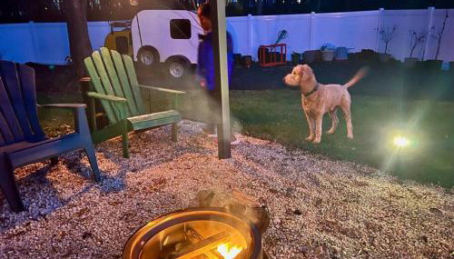 Space To Chill & Work in the Center of Everything - Foto 2