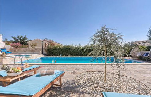 Awesome Home In Naselje Muzini - Foto 11