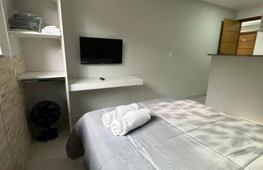 Apto compacto e completo em Petrópolis - Foto 2