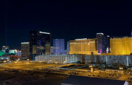 Condo at Platinum Hotel Strip View - Foto 2