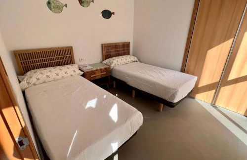 Beautiful penthouse with pool and wonderful beach view - Photo 9